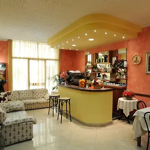 Zenith Hotel